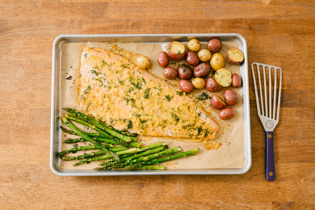 Lemon Herb Spring Salmon Fillet | Easy One-Pan Wild Salmon Recipe ...